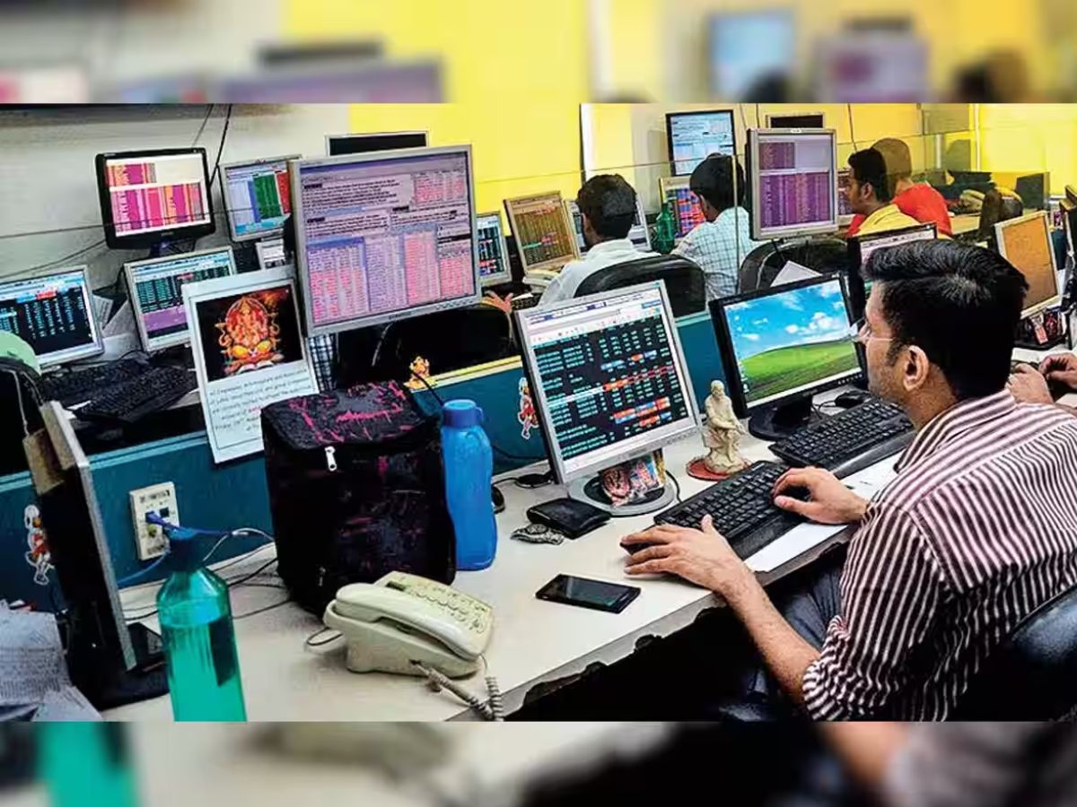 Share Market HIGHLIGHTS: Sensex ends 224 pts lower, Nifty gives up 19,400, TCS down 0.5% ahead of Q1 results