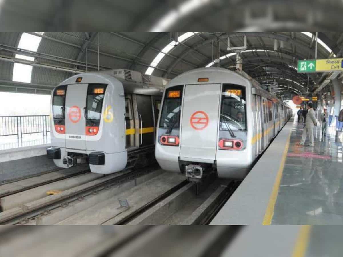 Metro trains crossing Yamuna bridges with restricted speed due to rising Yamuna water level: DMRC