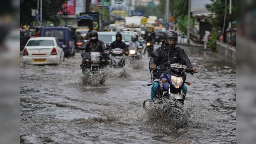 Heavy rains in Mumbai after week-long lull; waterlogging at few places
