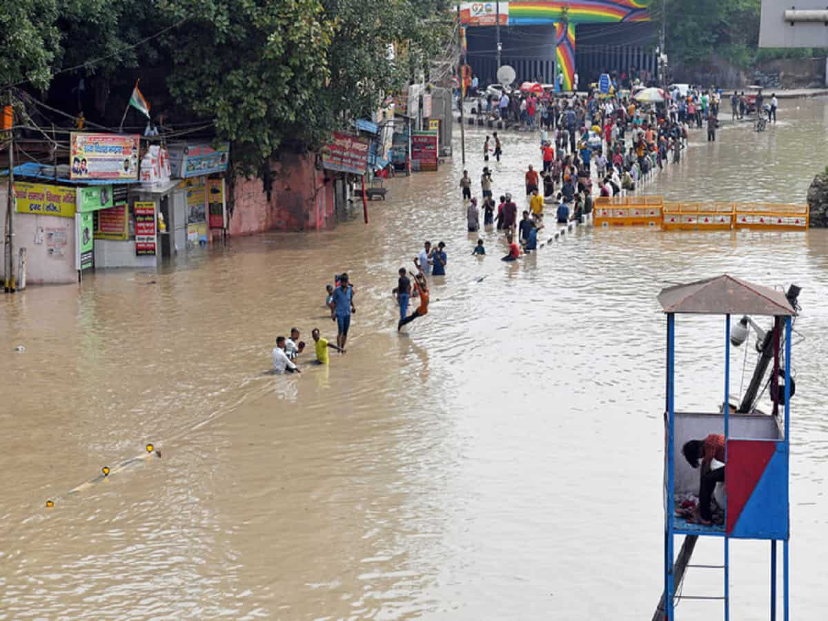 Delhi floods: CM Arvind Kejriwal says ITO barrage regulator to be fixed in next 3 to 4 hrs