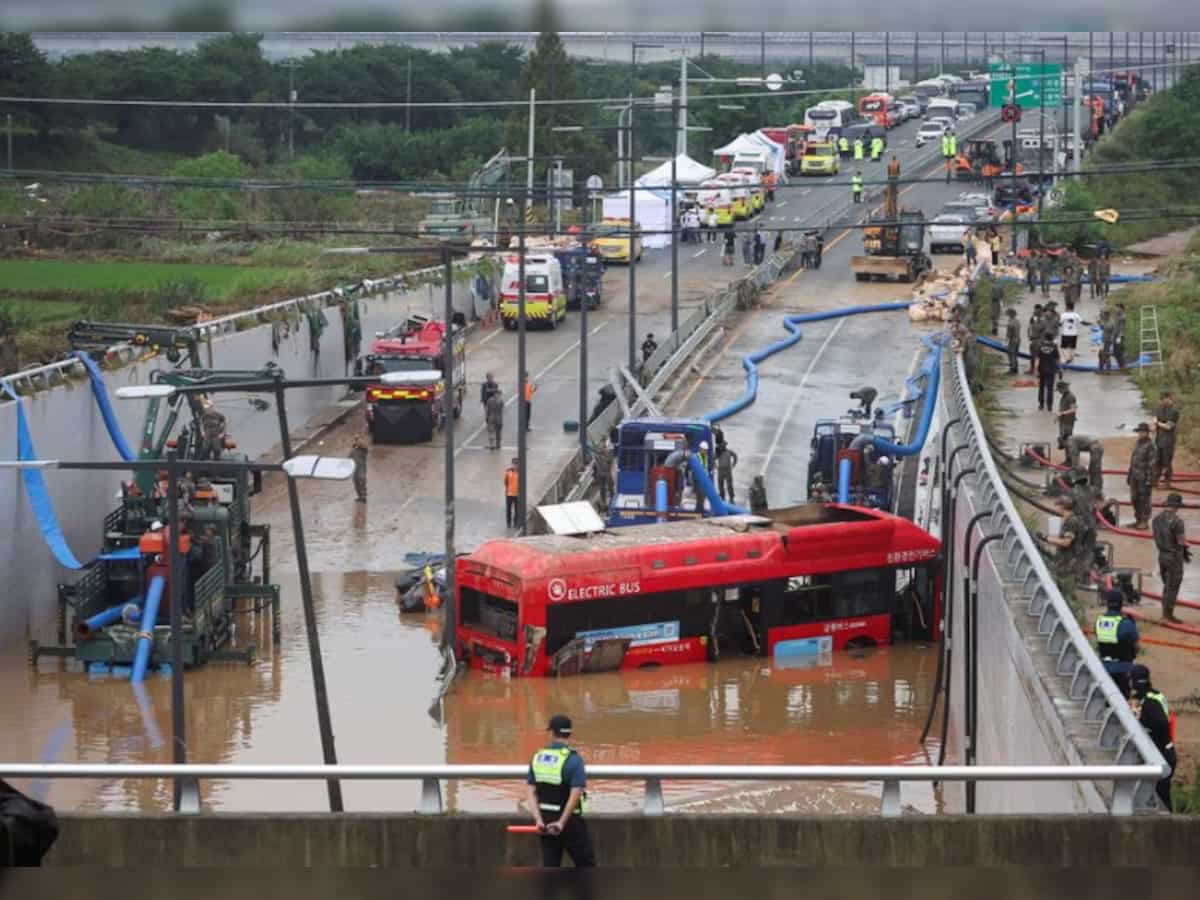 7 bodies pulled from flooded road tunnel in South Korea