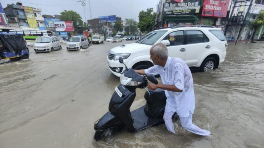 Heavy Rains: IMD issues orange alert for Himachal