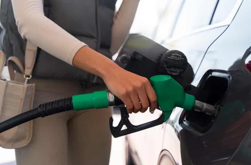 Petrol, diesel sales fall as monsoon ebbs demand 