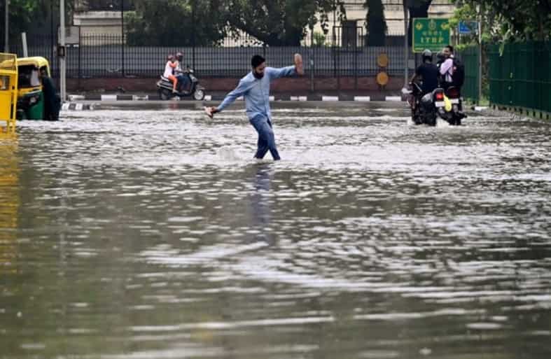 MCD releases list of schools that will remain close on Tuesday