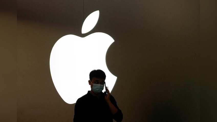 First-gen iPhone sells at auction for almost 380 times its original price