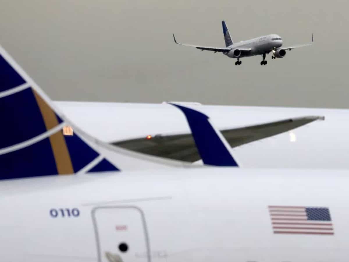 Focus: United Airlines grapples with pilots avoiding the captain's chair