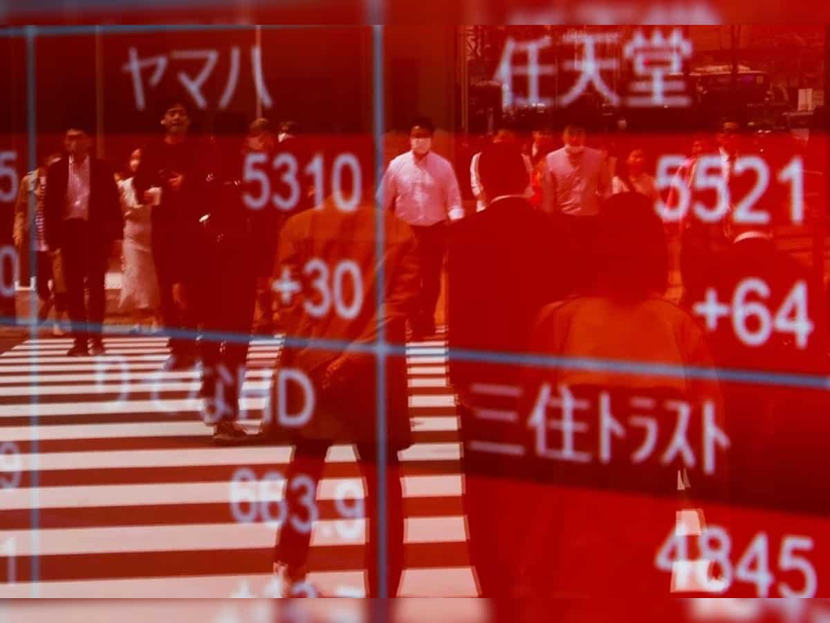 China to keep rates on hold ... for now