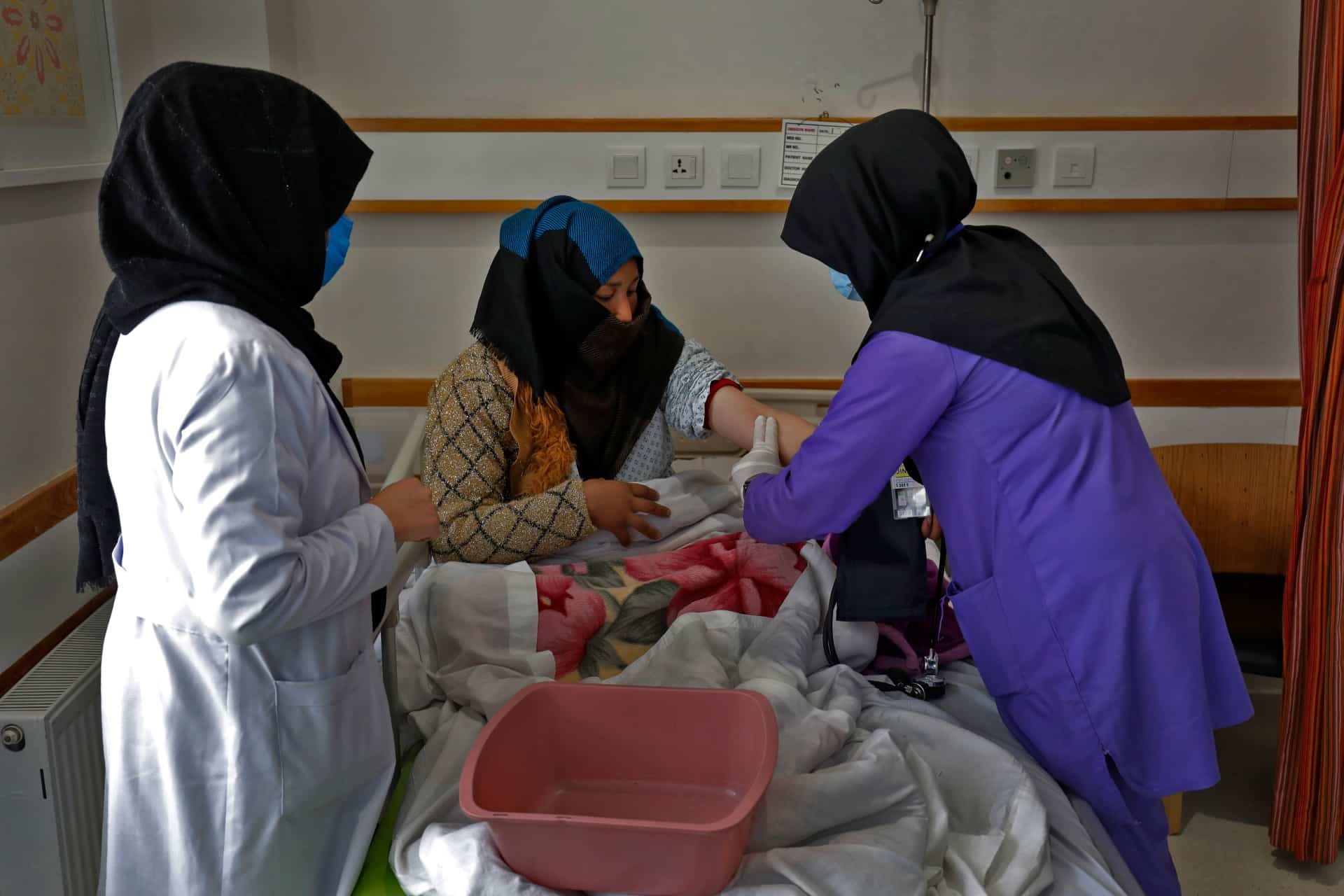 Centre to introduce nursing & midwifery commission bill and dental commission bill in Lok Sabha