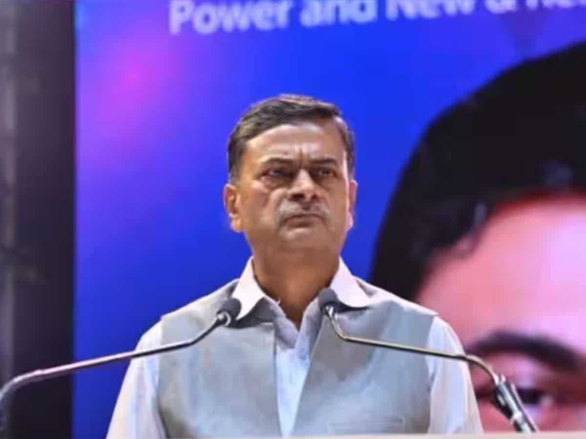 India achieved its target of producing energy through non-fossil fuel sources ahead of schedule: R.K Singh 