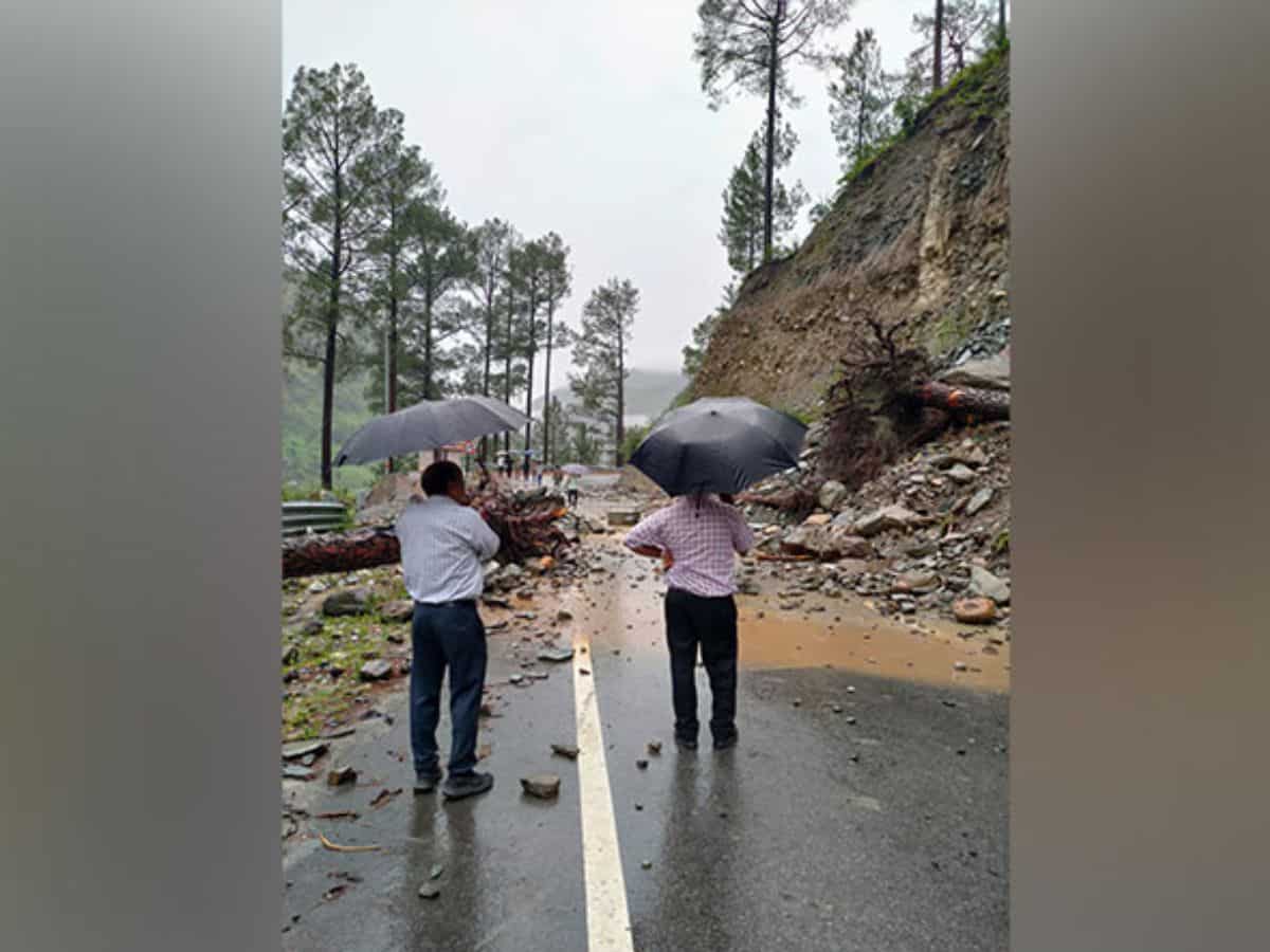 Uttarakhand: Yamunotri, Badrinath Highway blocked due to falling debris