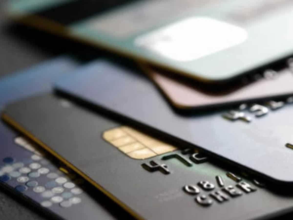 Credit Card: Have you missed payment deadline? You don’t need to pay late free, check this RBI rule