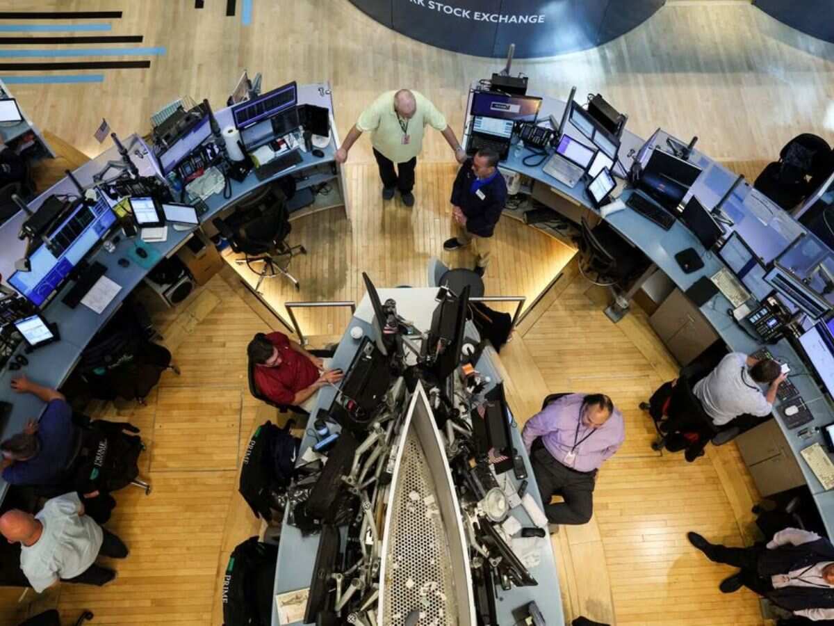 Dow leads Wall Street higher as investors eye beyond tech
