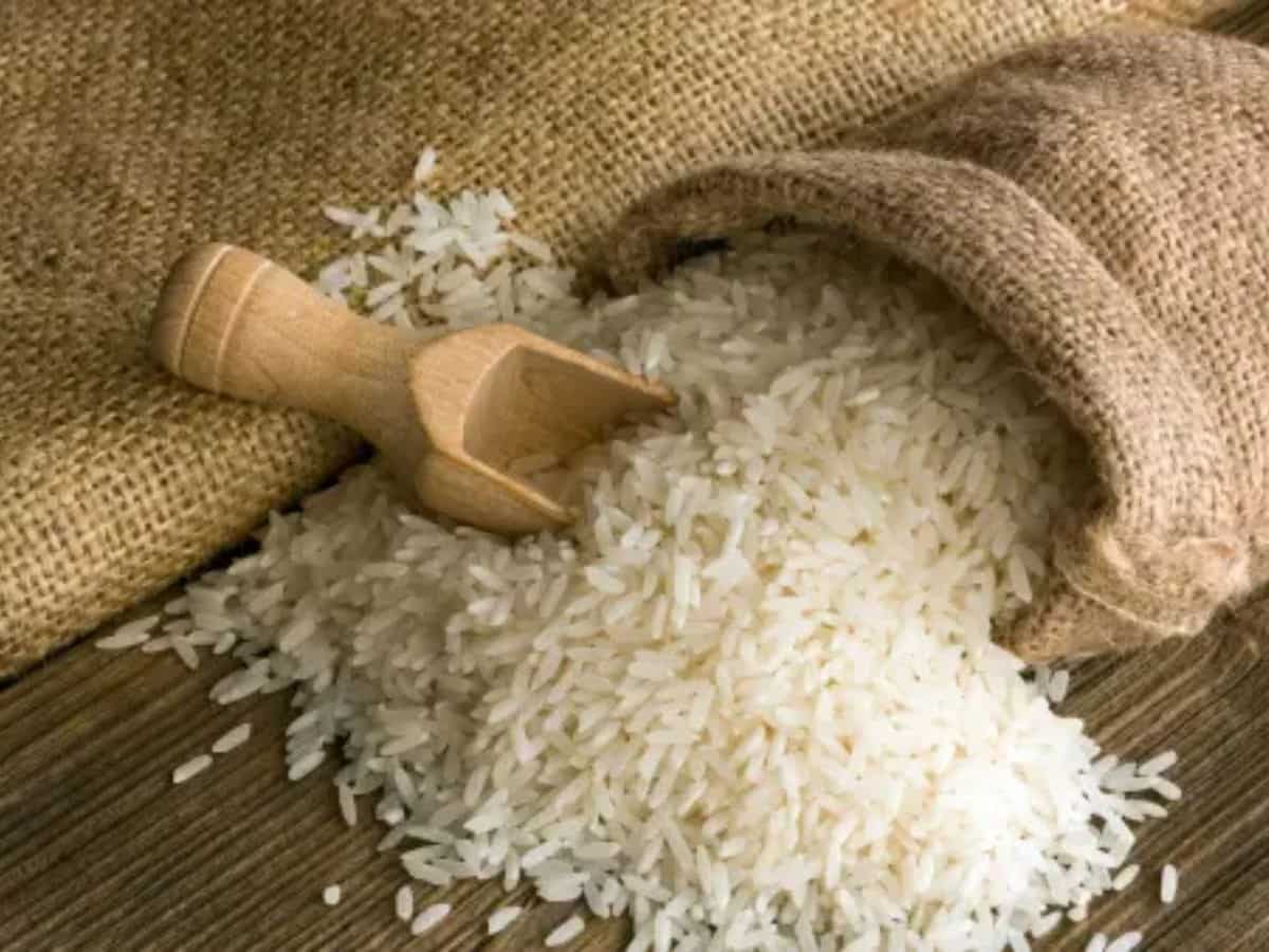 Non-basmati white rice: IMF encourages India to remove export restrictions  | Zee Business