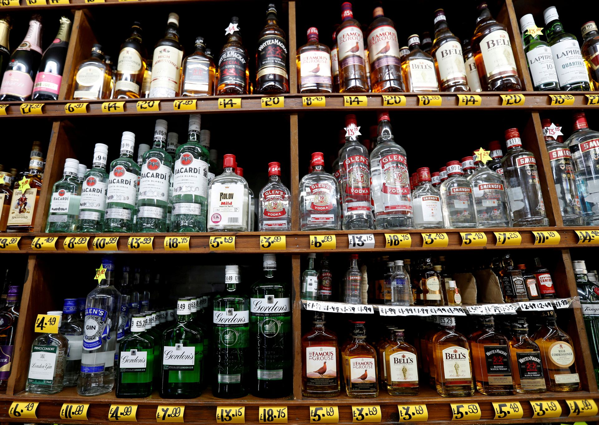 Kerala cabinet approves new liquor policy promoting toddy, production of beer, foreign liquor within state