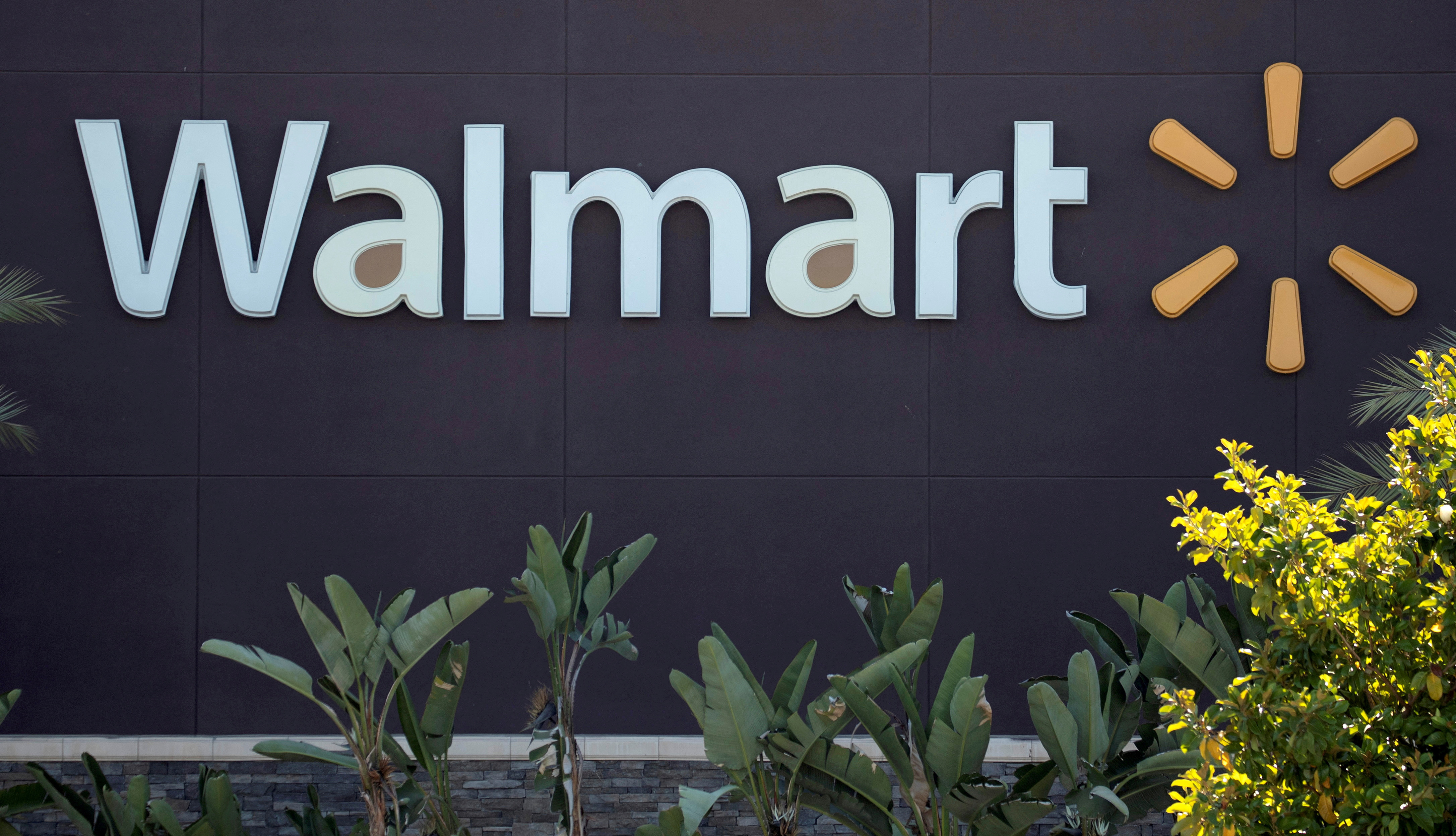 Walmart acquires Tiger Global's stake in Flipkart for USD 1.4 billion