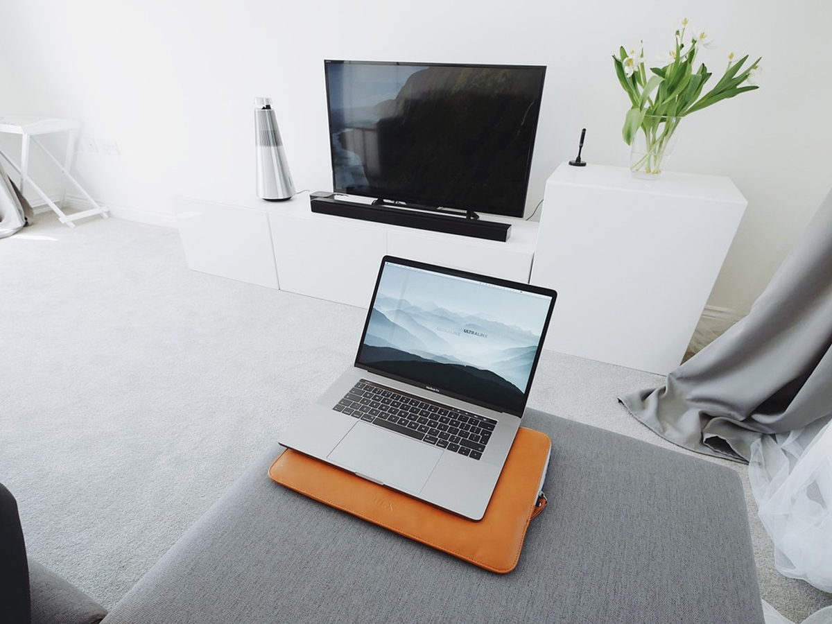 Industry players upbeat over import curbs on laptops, tablets
