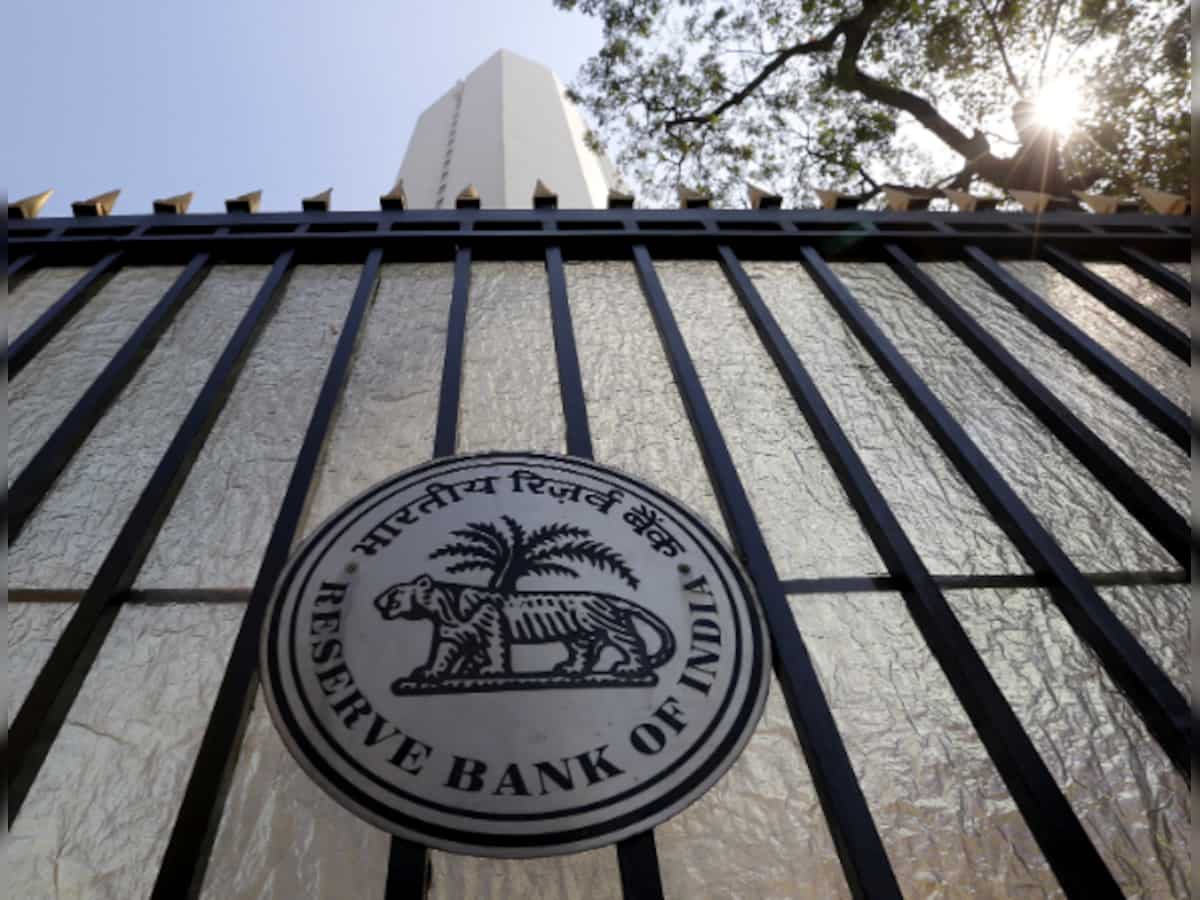 Bank credit growth to MSMEs decelerates in Q1: RBI data