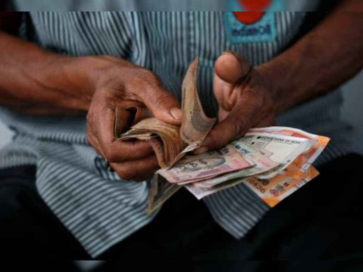 Rupee to recover on pullback in US yields after jobs data
