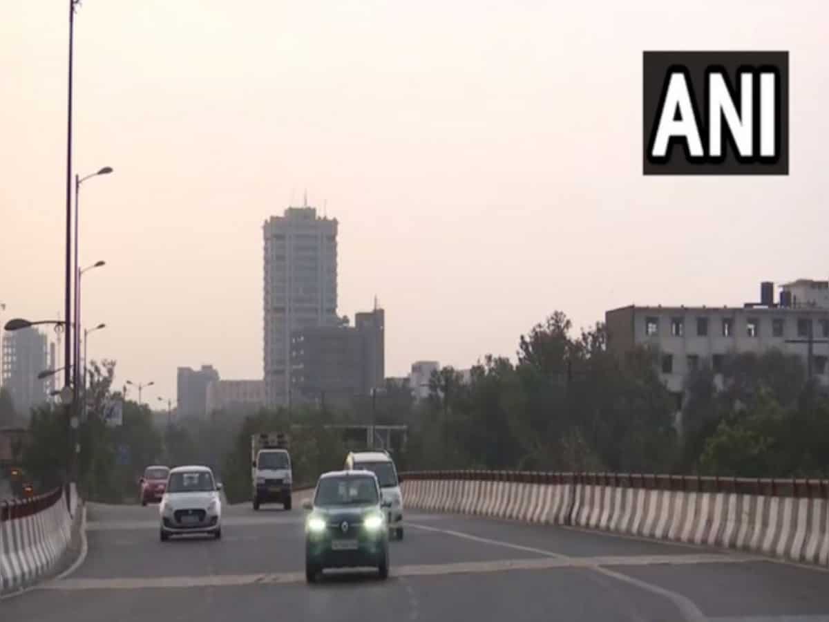 Delhi records minimum temperature of 26.8 degrees, 73% humidity