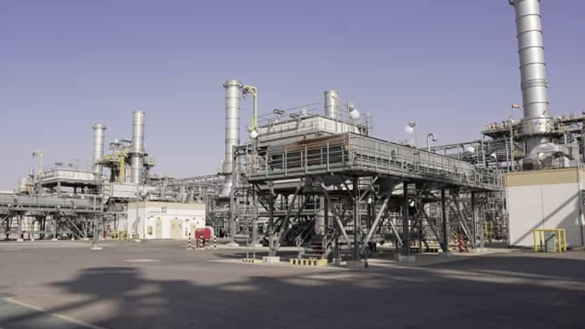 Aramco's Q2 profits dips 40% due to lower oil prices, plans for vision ...