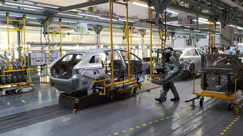 Auto component industry achieves records turnover in FY23, sets sight on Double-Digit growth for current fiscal