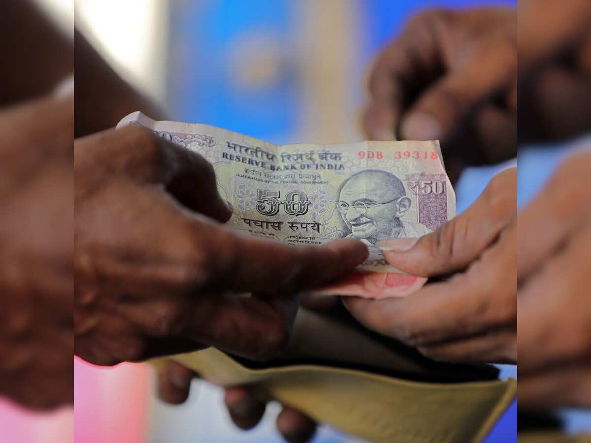 Rupee to remain under pressure following dollar index up move