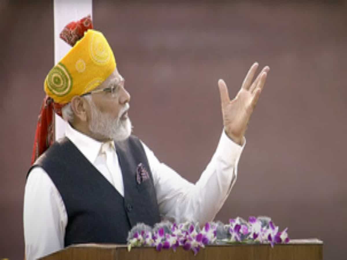 “India of today doesn't stop, tire, gasp or give up”: PM Modi in 10th I-Day address