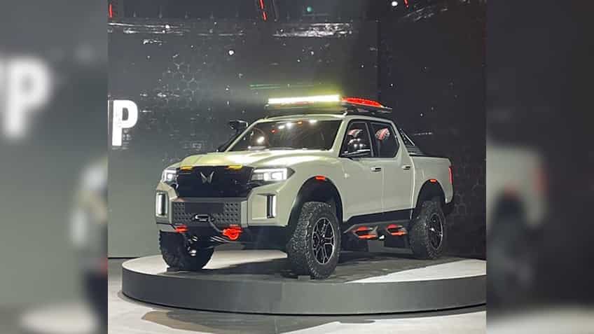 Mahindra unveils Global Pik Up Concept with Level-2ADAS and semi ...