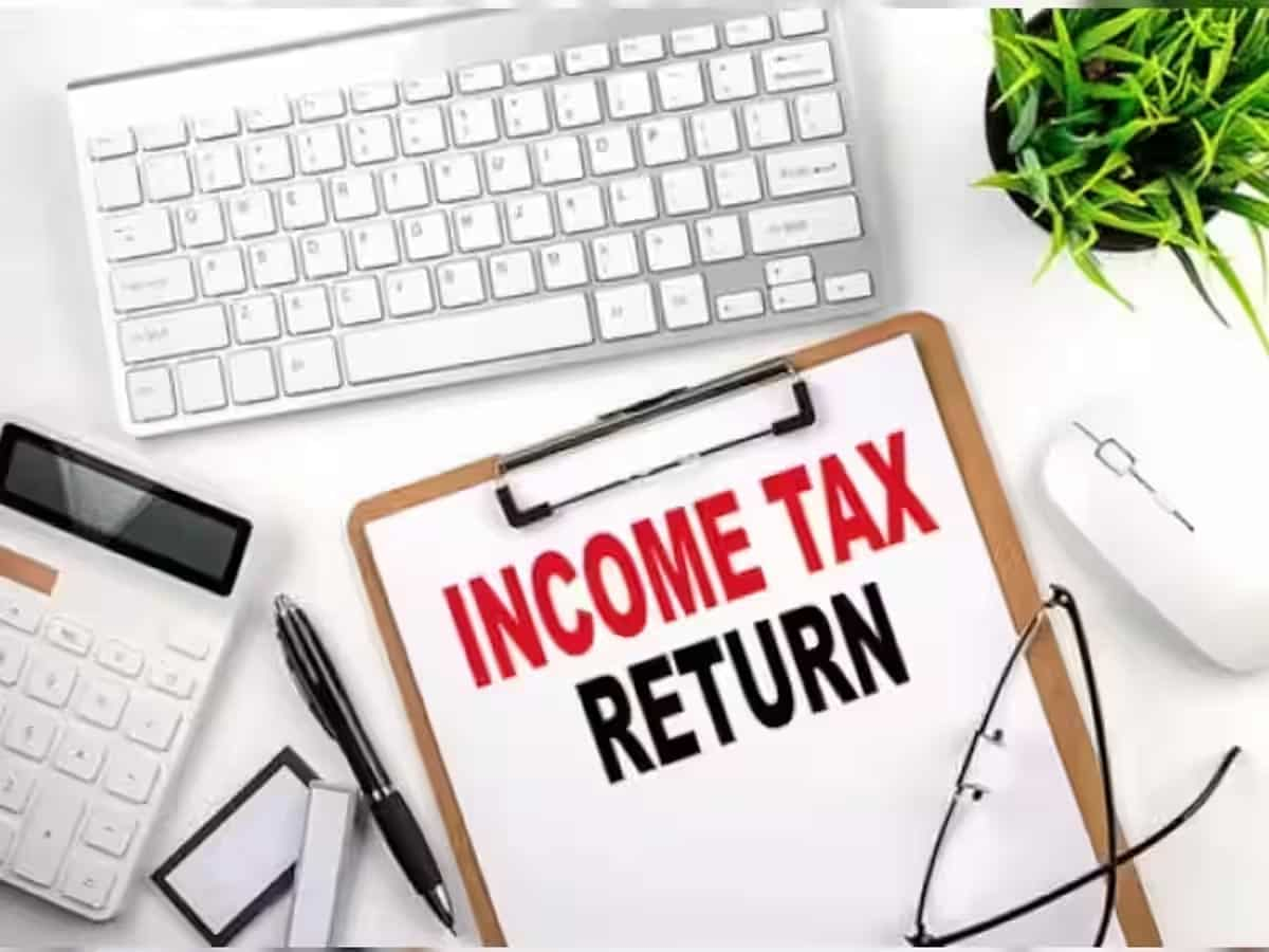 ITR for Income upto 5 Lakh: Why you should file ITR even if your income is  less than Rs 5 lakh - The Economic Times