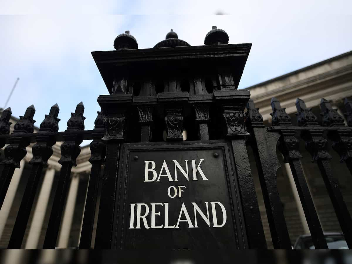 Bank of Ireland glitch allowed customers to withdraw money they didn't have