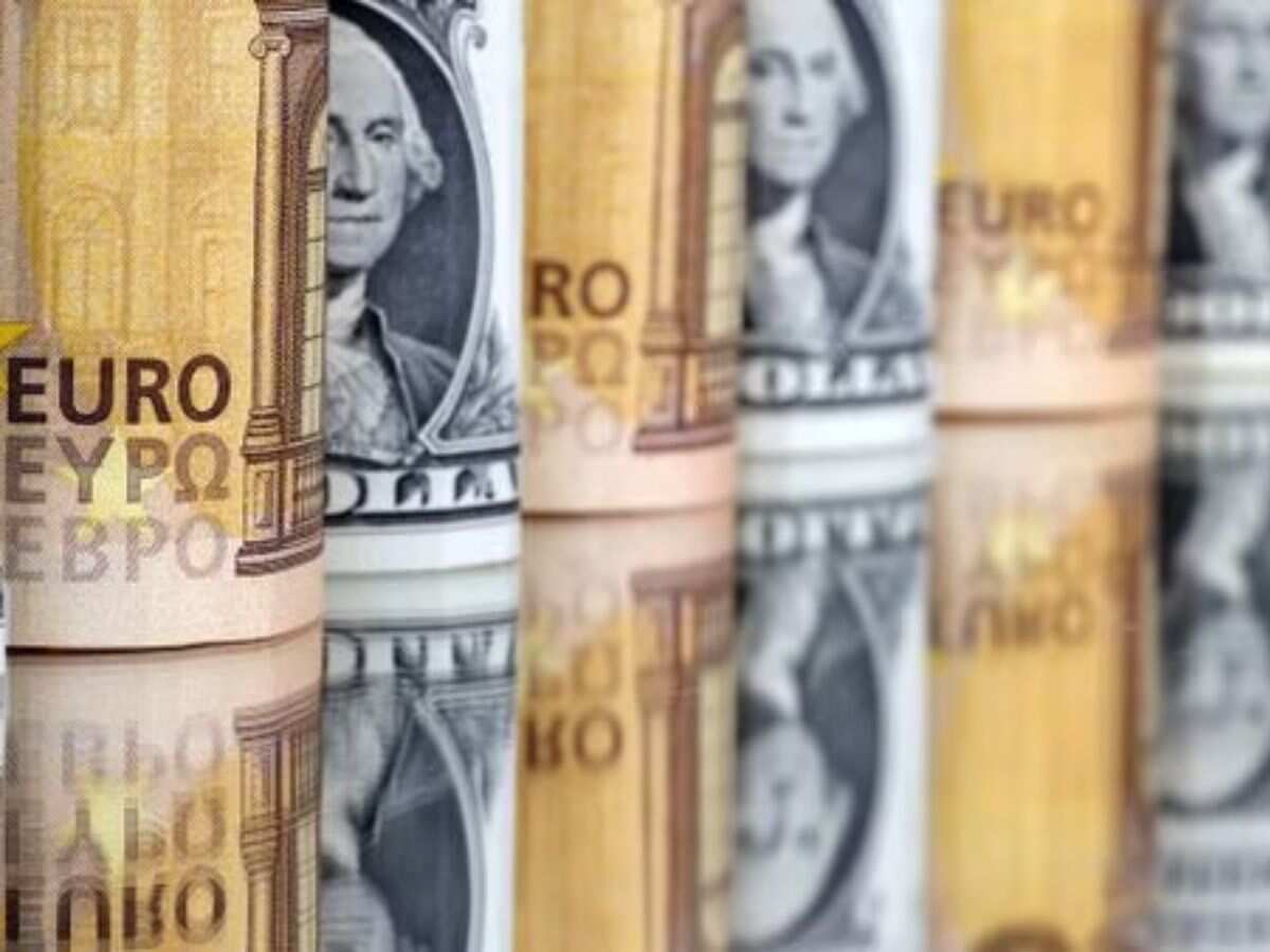 Dollar shines on US economic resilience; Aussie tumbles after employment data