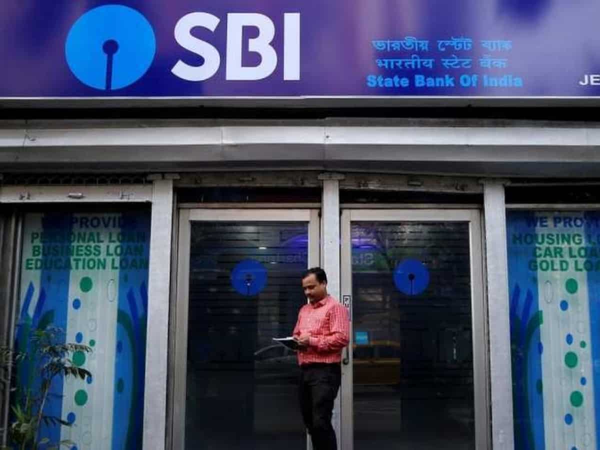SBI: Has State Bank of India deducted Rs 330 from your account? This could be the reason