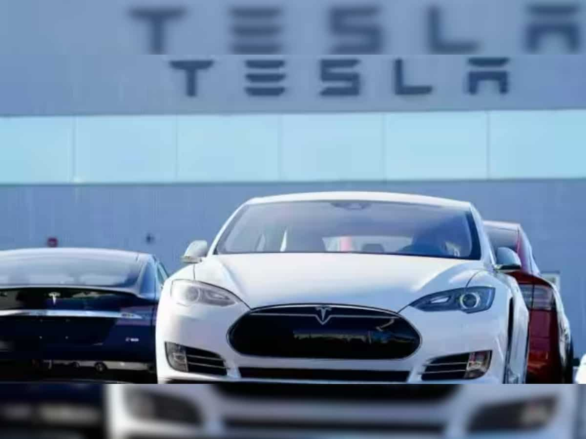 Tesla data breach affects over 75K people, starts notifying workers