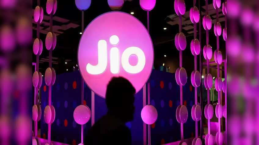 Jio Financial Services Listing Highlights: JFSL hits lower circuit minutes after listing on bourses