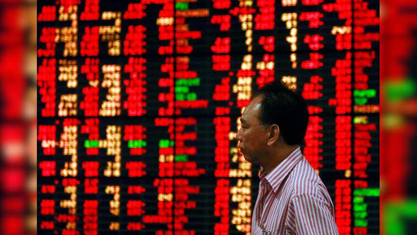 Asian stocks struggle to move up amid rising Treasury yields, China's growth concerns