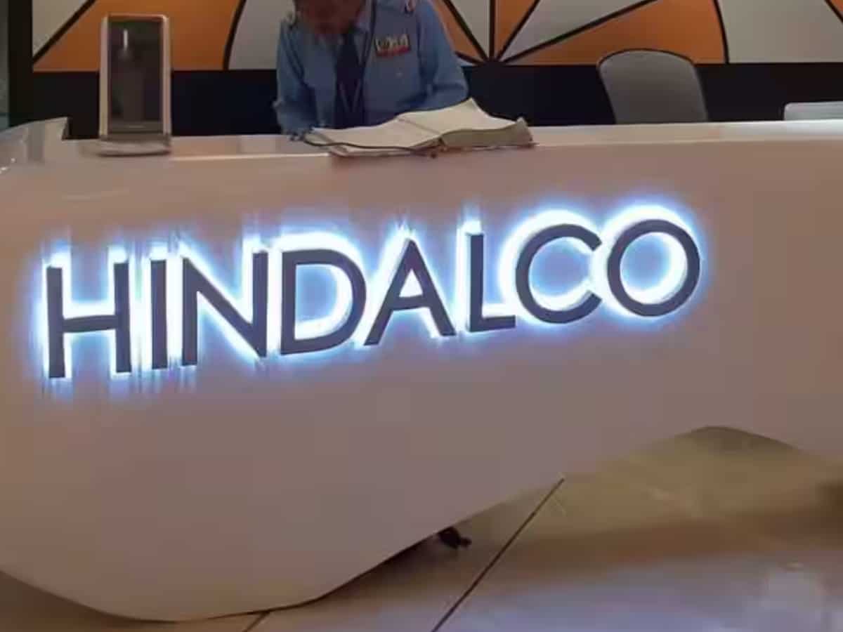 Tycoon Birla's Hindalco Bids for Indian Critical Minerals Leases - Bloomberg