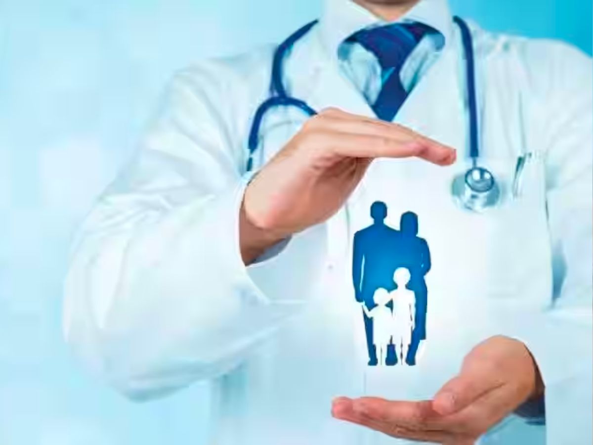 Health Insurance: What should be the size of health cover in your 30s?