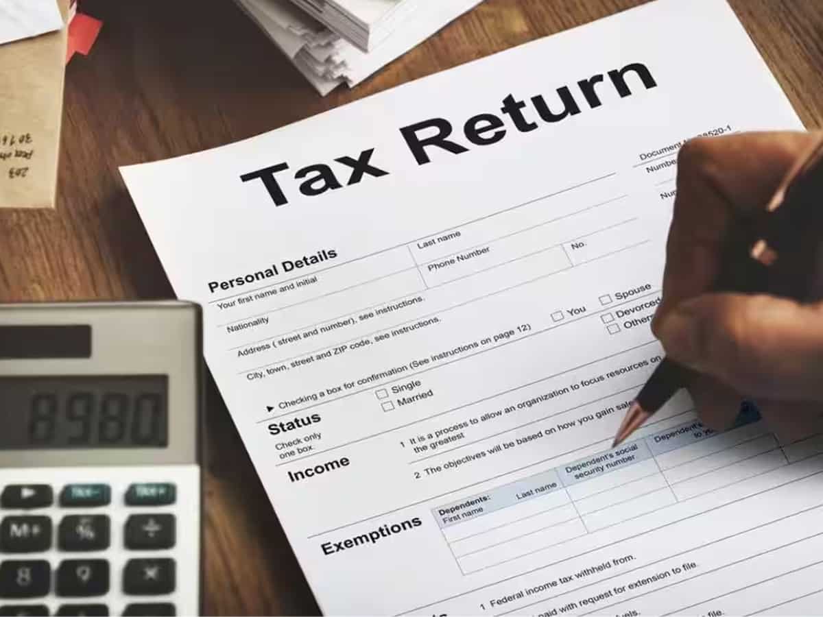 ITR Filing: Follow these steps if your AIS form is not showing income tax paid while filing income tax return