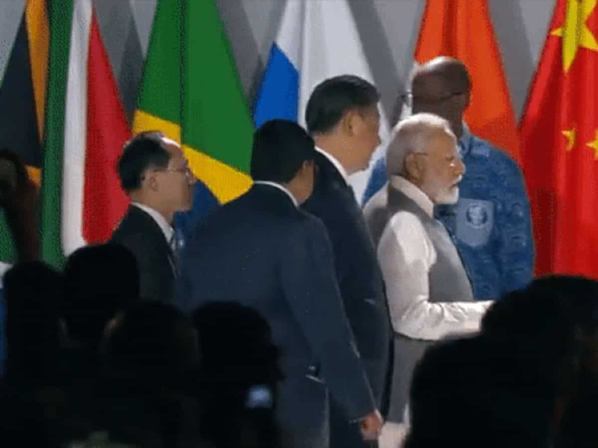 Pm Modi Xi Jinping Shake Hands Greet Each Other At Brics Zee Business