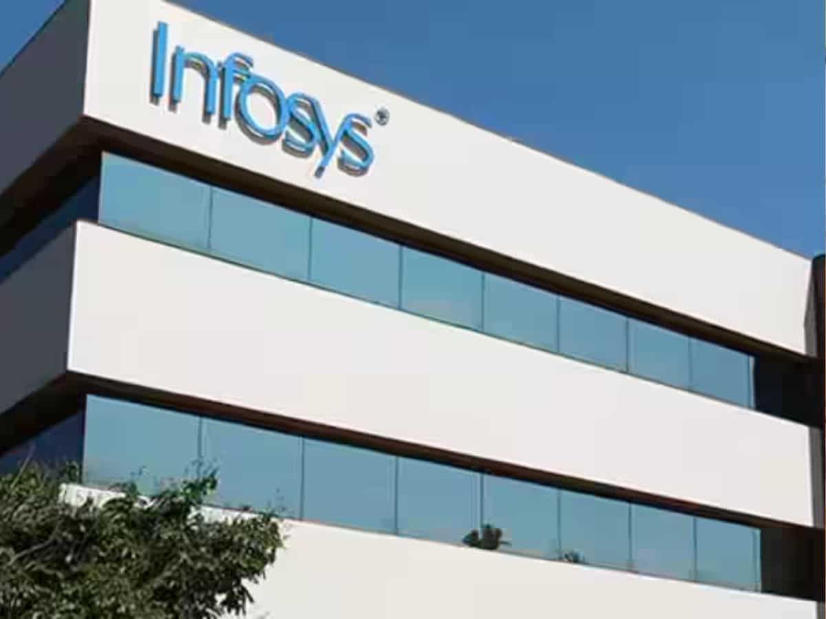 Infosys ropes in tennis World No.1 Iga Swiatek as Brand Ambassador a day after signing deal with Rafael Nadal