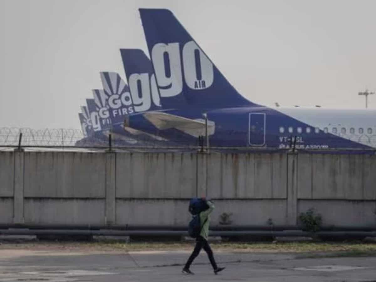 Fan blades, engine parts go missing from Go First jets, lessor says