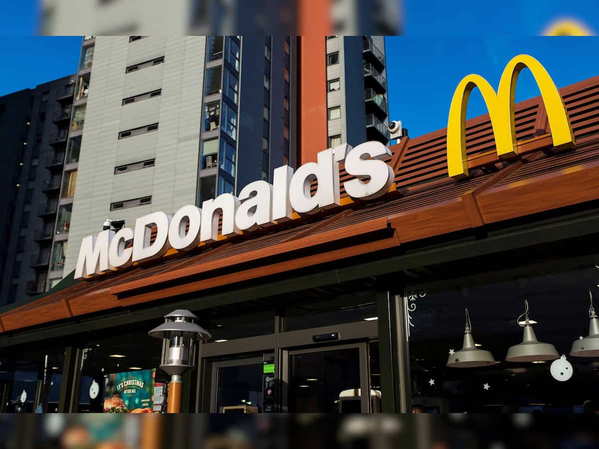 McDonald's North and East partners with GreenCell Mobility to offer meals on NueGo electric bus routes