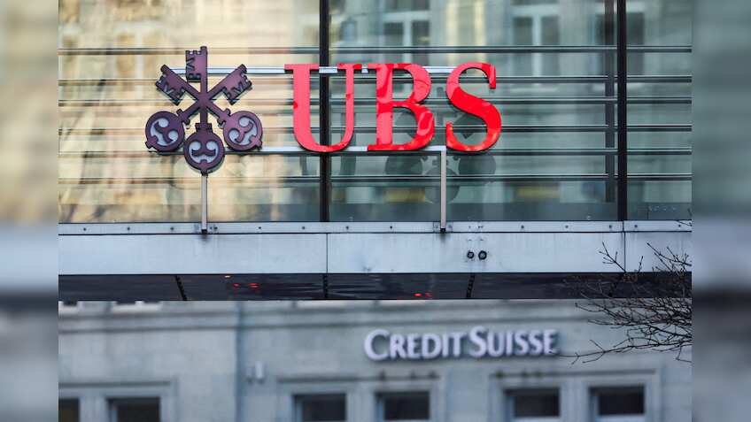 UBS reports huge 2Q profit skewed by Credit Suisse takeover and foresees $10 billion in cost cut