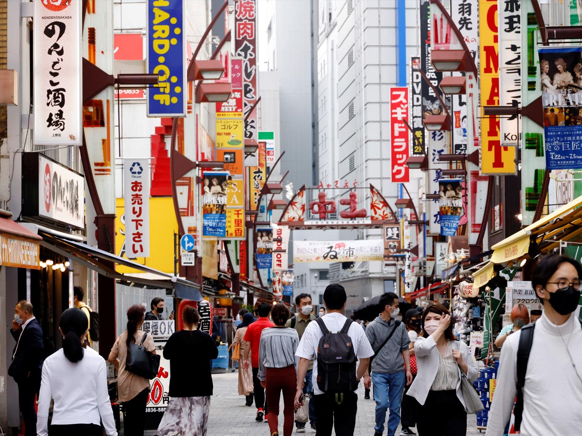 China's economic gloom hangs over Japan's long-awaited recovery