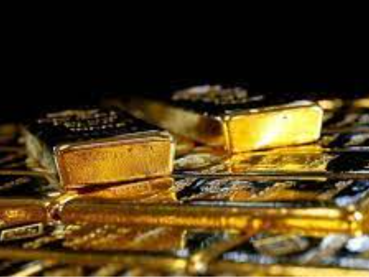 Sovereign Gold Bonds vs Physical Gold: Which one is better and why?