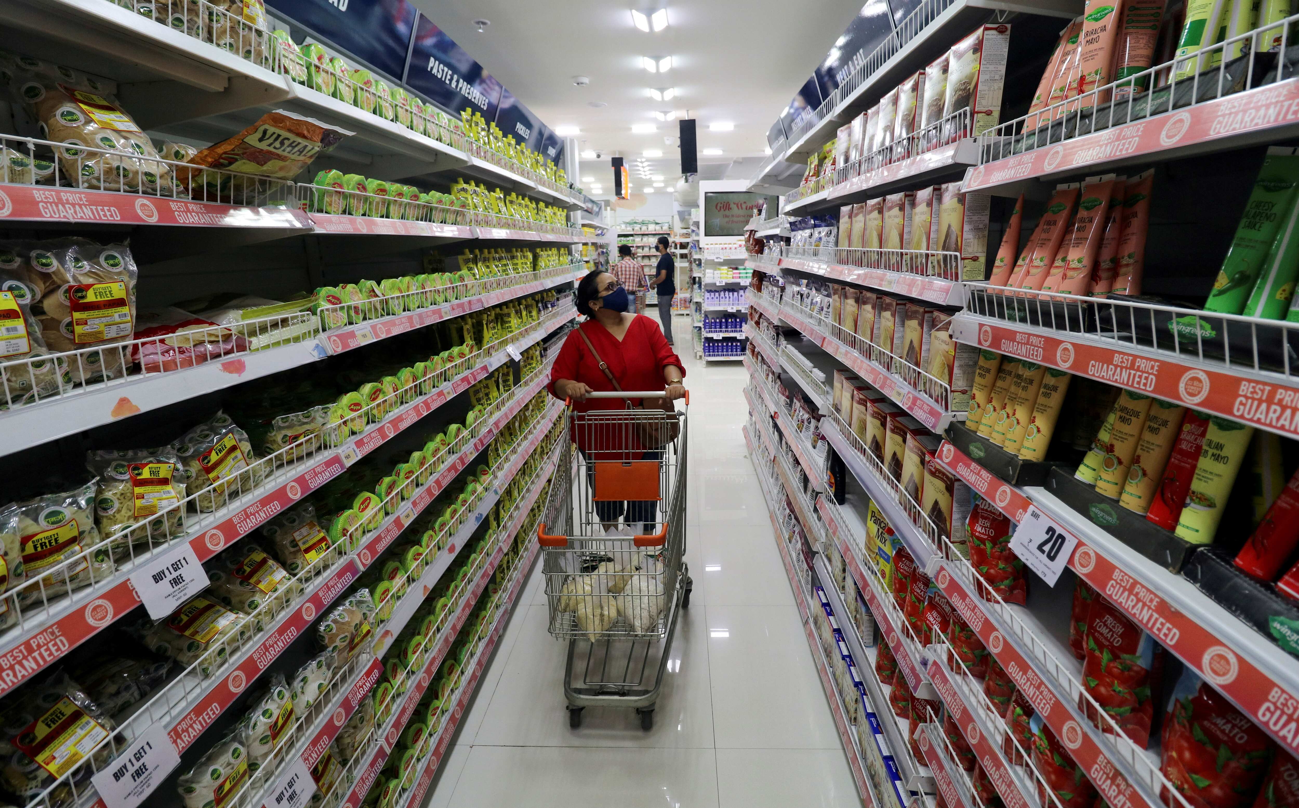 Retail inflation declines to 6.83% in August on falling food prices