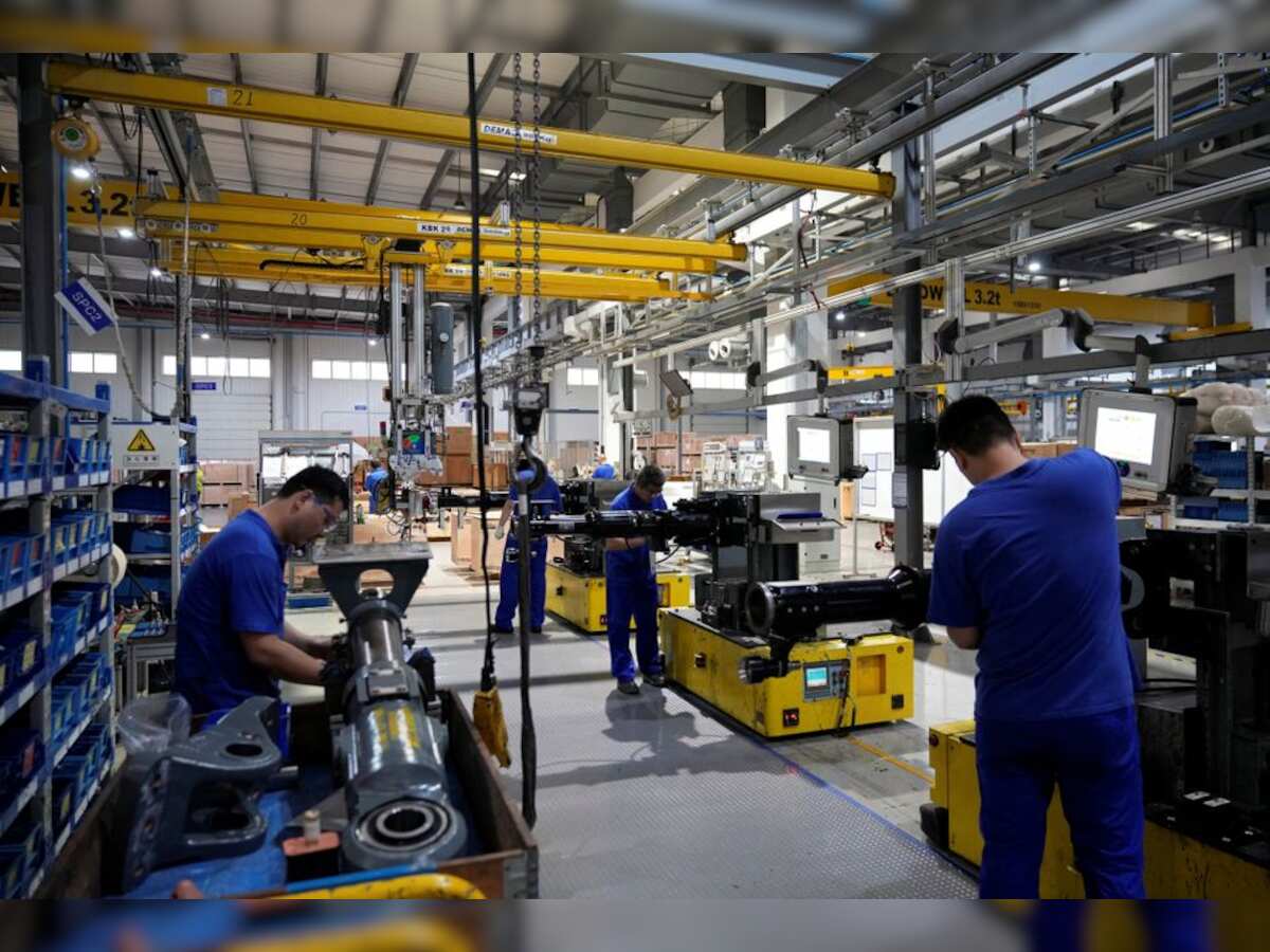 China industrial output, retail sales growth beat expectations in August