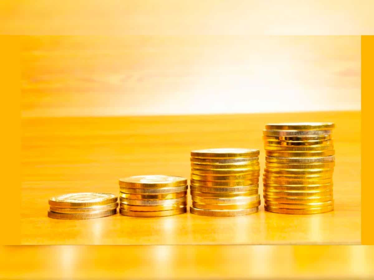 Is gold loan balance transfer possible? How can it save substantial money?
