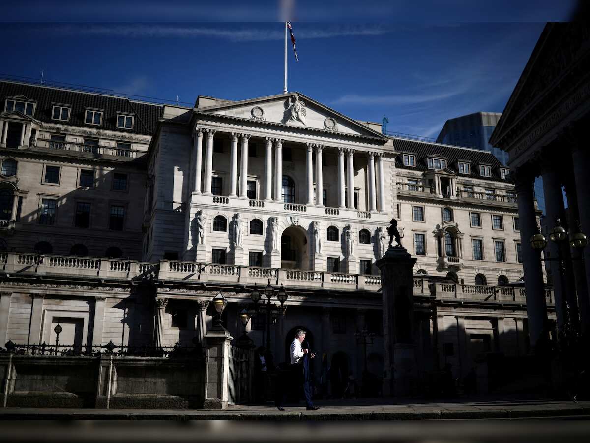 Bank of England joins US Fed in avoiding another interest rate hike after inflation declines 