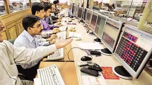 FIIs selling to the tune of Rs 16,934 crore in September